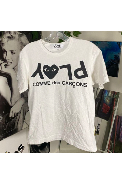 Женская бело-черная футболка Comme des Garçons