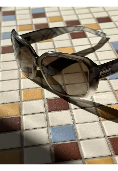 Burberry очки солнцезащитные