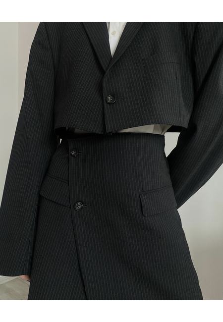 Шерстяной апсайкл-костюм, перешитый из пиджака