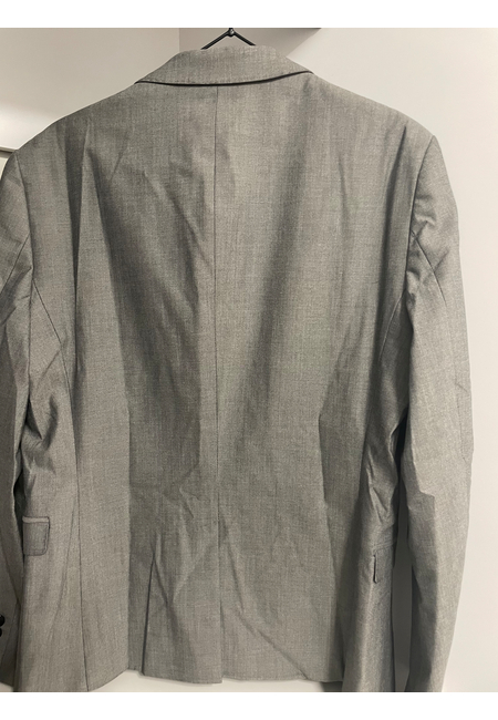 Серый пиджак Zara