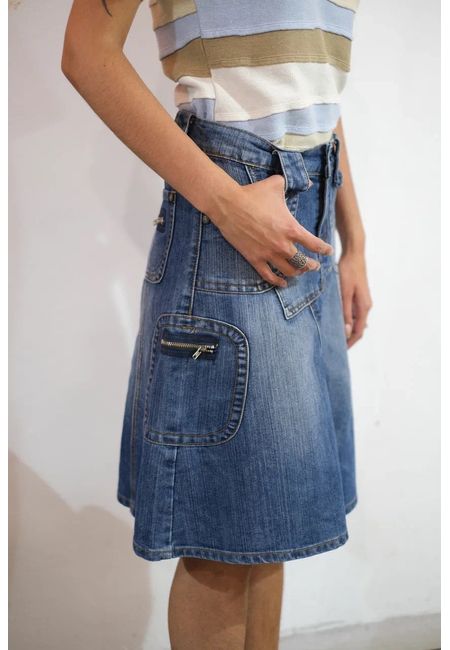 Джинсовая юбка в стиле Y2K