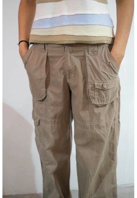 Винтажные карго-штаны в стиле Y2K